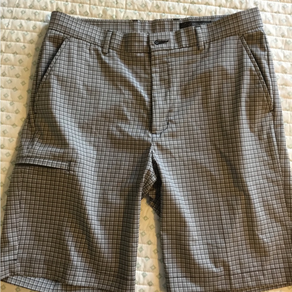 GREG NORMAN CARGO Shorts dressy slight stretch plaid 34 waist